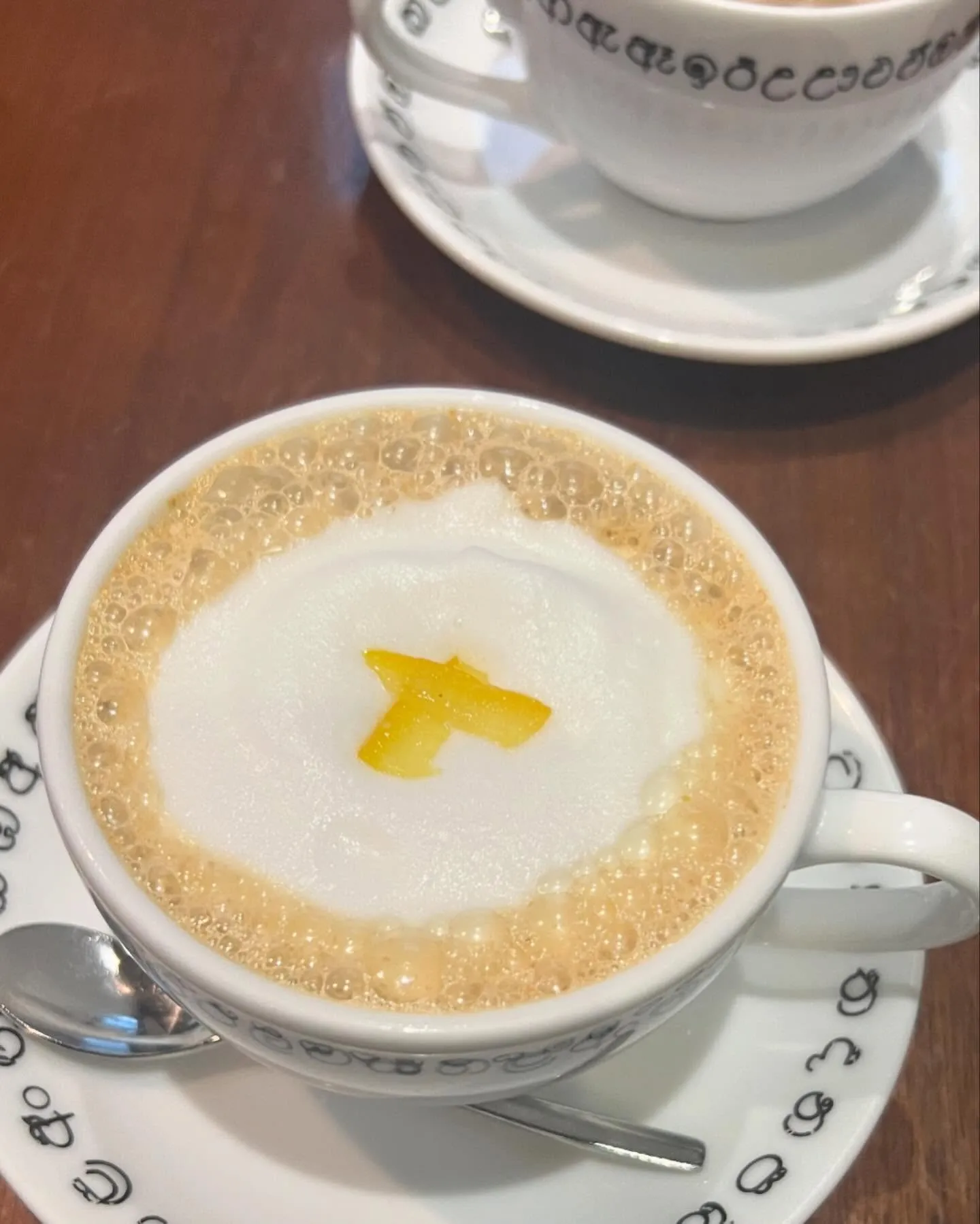 たまには休日の投稿も笑