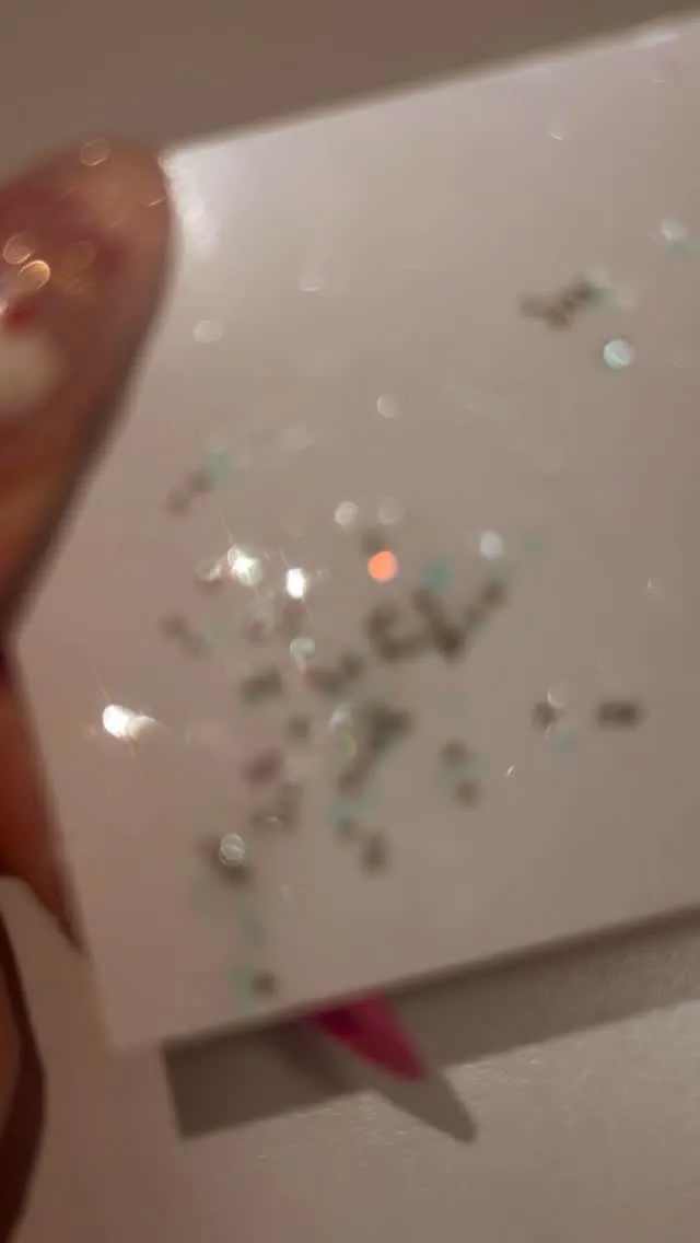 今日もパレットで作成したラメが最高に可愛くて撮った♡